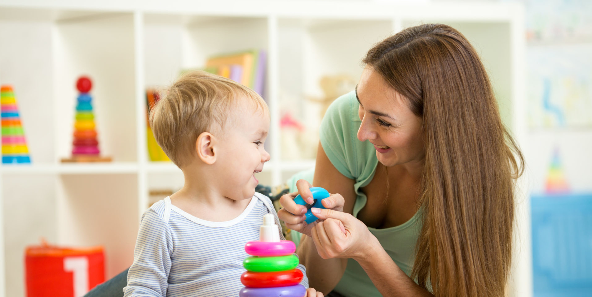 Présence à Domicile recheche Garde enfant à domicile H/F